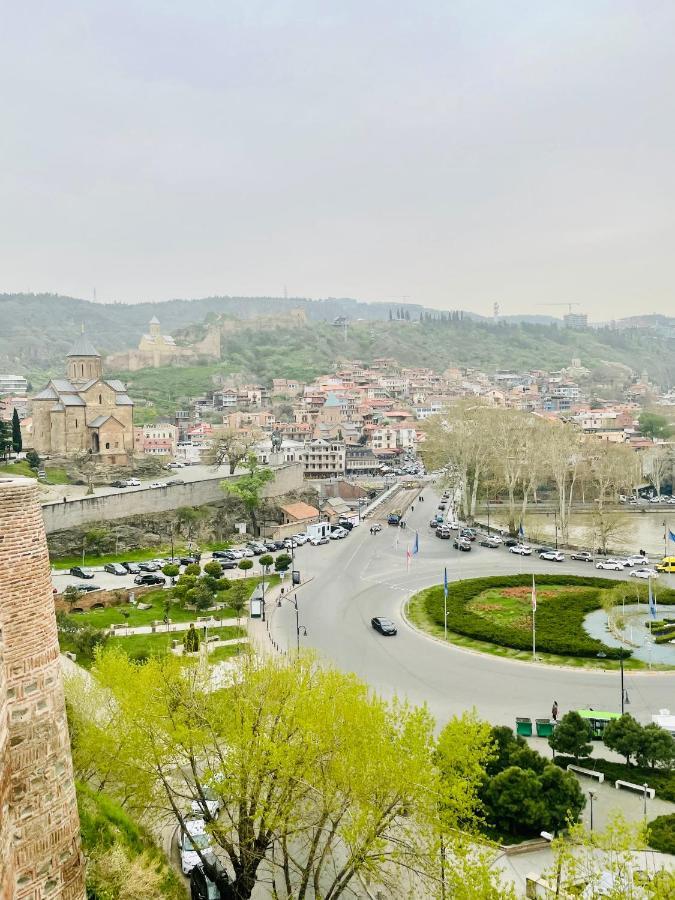 Quality Inn Tbilisi Esterno foto
